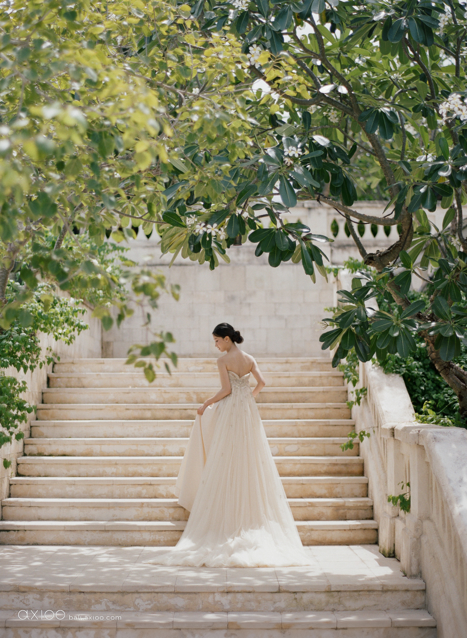 Axioo: A Wedding on Film in Bali: The AXIOO Perspective